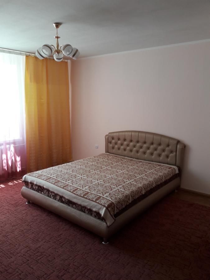 Apartment in the city center Cherkasy Exterior foto