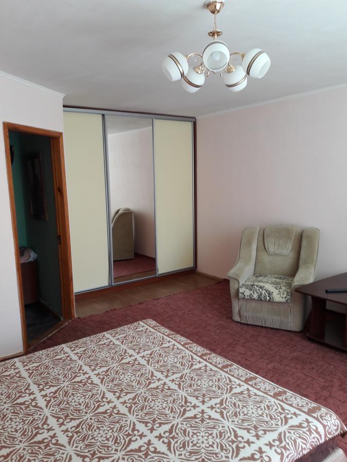Apartment in the city center Cherkasy Exterior foto